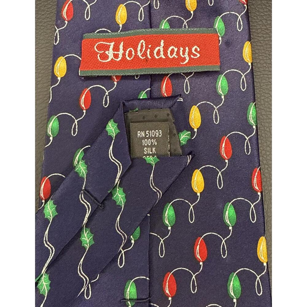 100% Silk Holidays Vintage Christmas Lights Tie Men